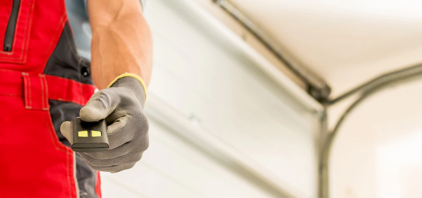 Residential Garage Door Security in Niles, Illinois