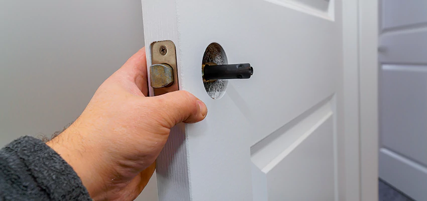 Nighttime Locksmith For Lock Repair in Niles