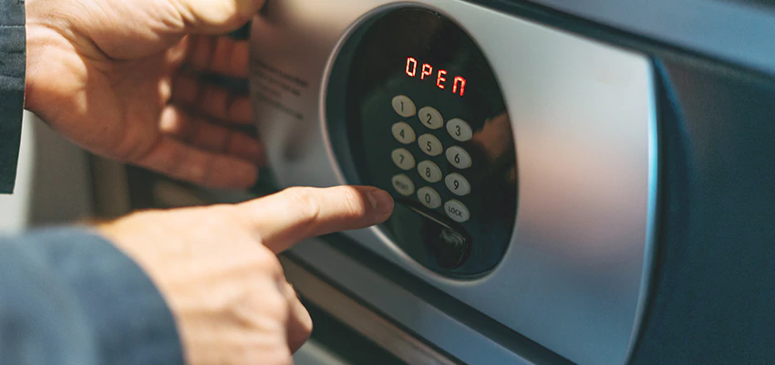 Cash Safe Openers in Niles, Illinois