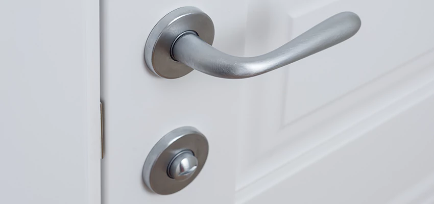 Single-Occupancy Restroom Locks Repair in Niles, Illinois