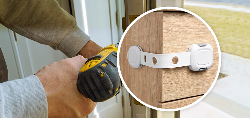 Childproof Sliding Door Locks in Niles, IL